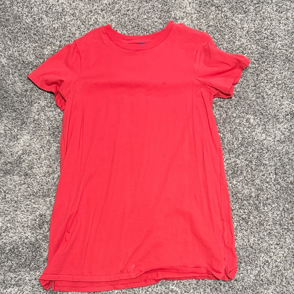 Old Navy Red Short Sleeve Tee
